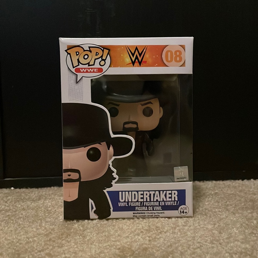 Brand new rare Vaulted Undertaker WWE no.08 Funko Pop